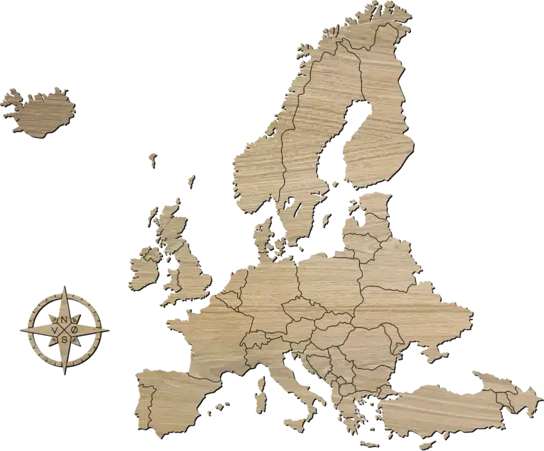 Large europakort i egetræ